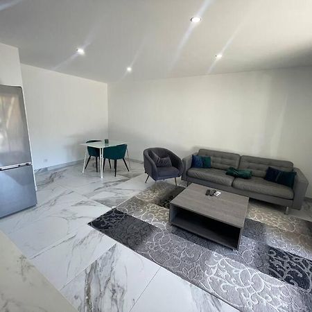 Cabannes Bel Appartement Avec Parking المظهر الخارجي الصورة